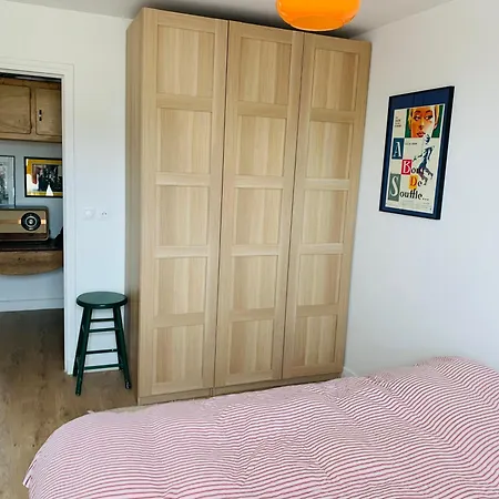 Apartment 61 M2, Lumineux, Sans Vis A Vis, Balcon